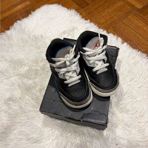 Kids Black and White Basketball Sneakers